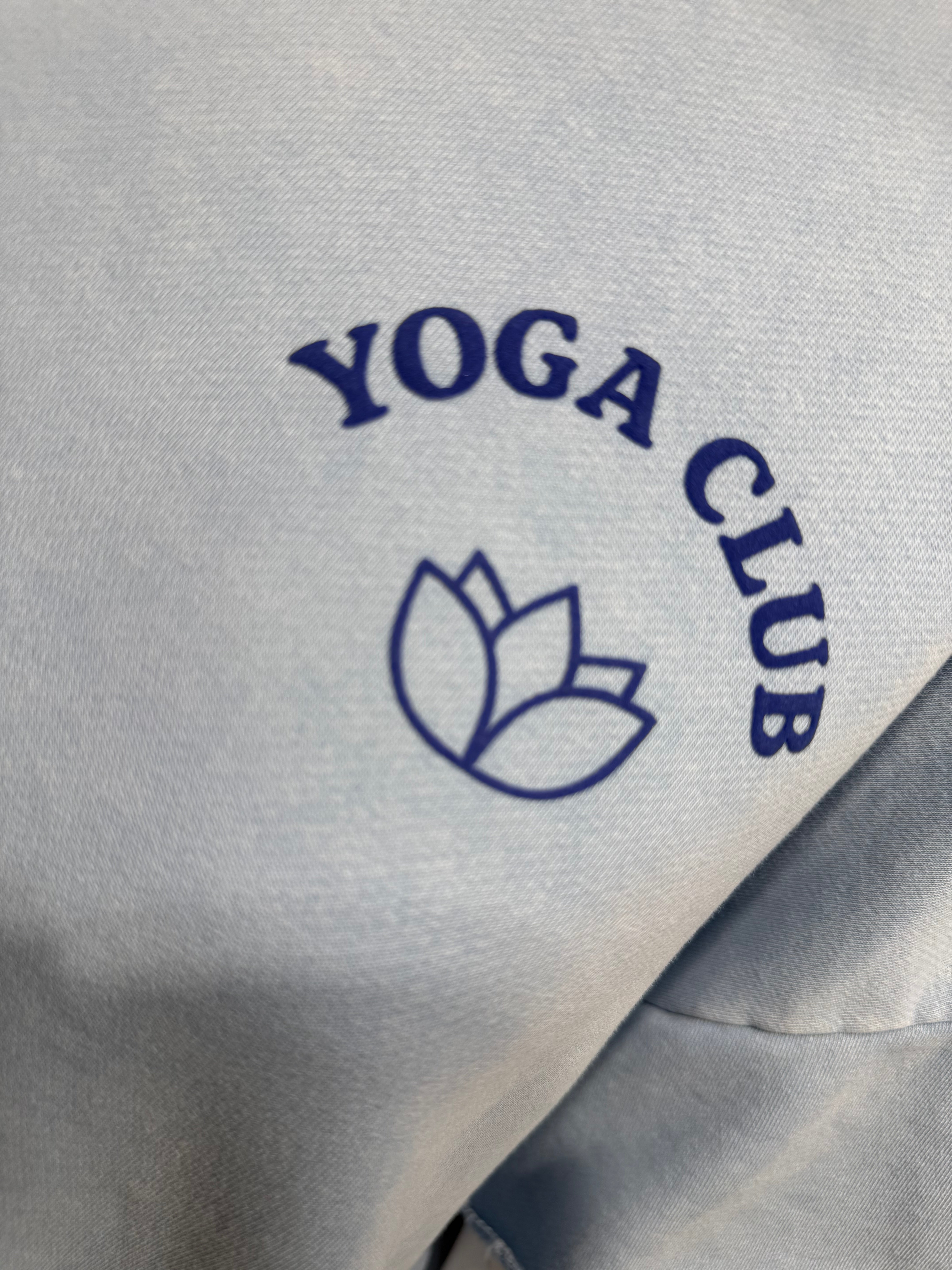 It-Pieces T-Shirt " Yoga Club" Hellblau