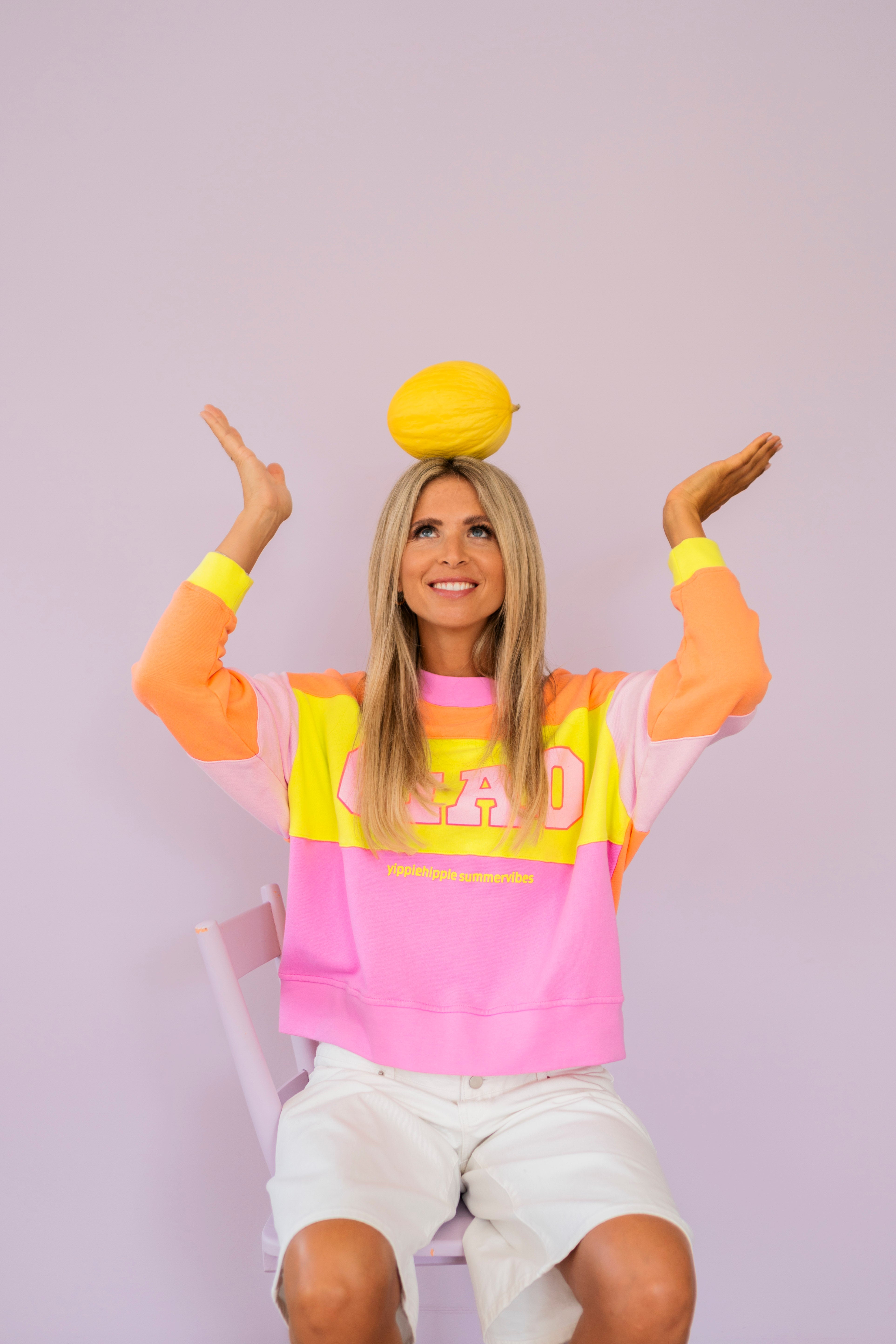 Yippie Hippie Sweatshirt pink