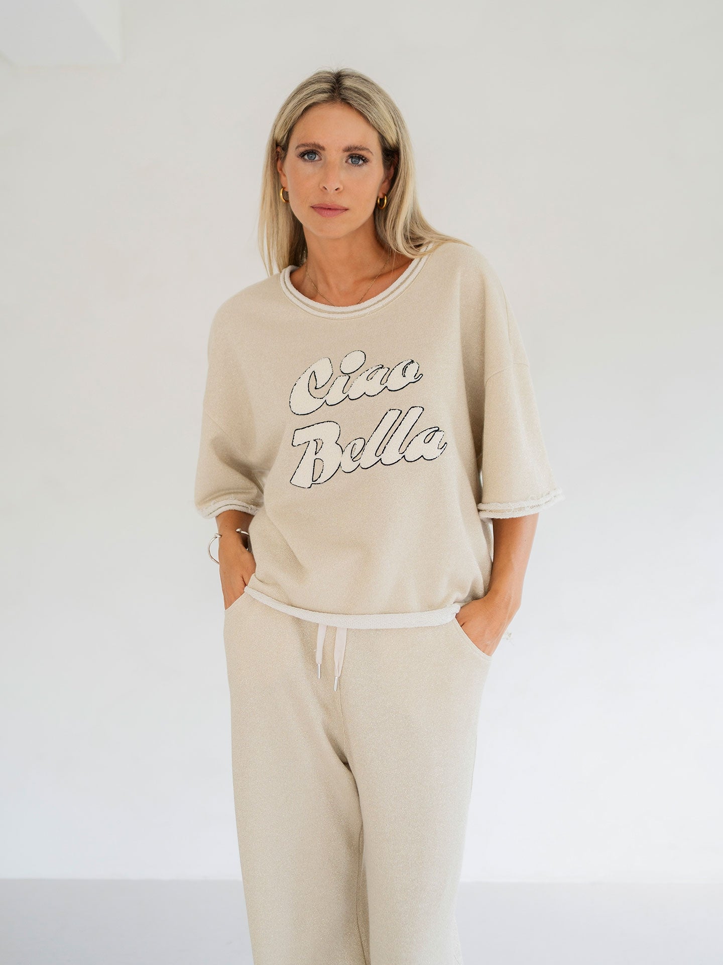 Yippie Hippie T-Shirt beige