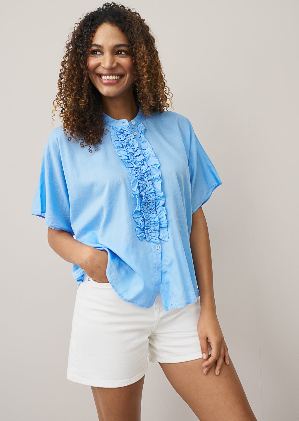 0039 Italy Bluse Daisy blau