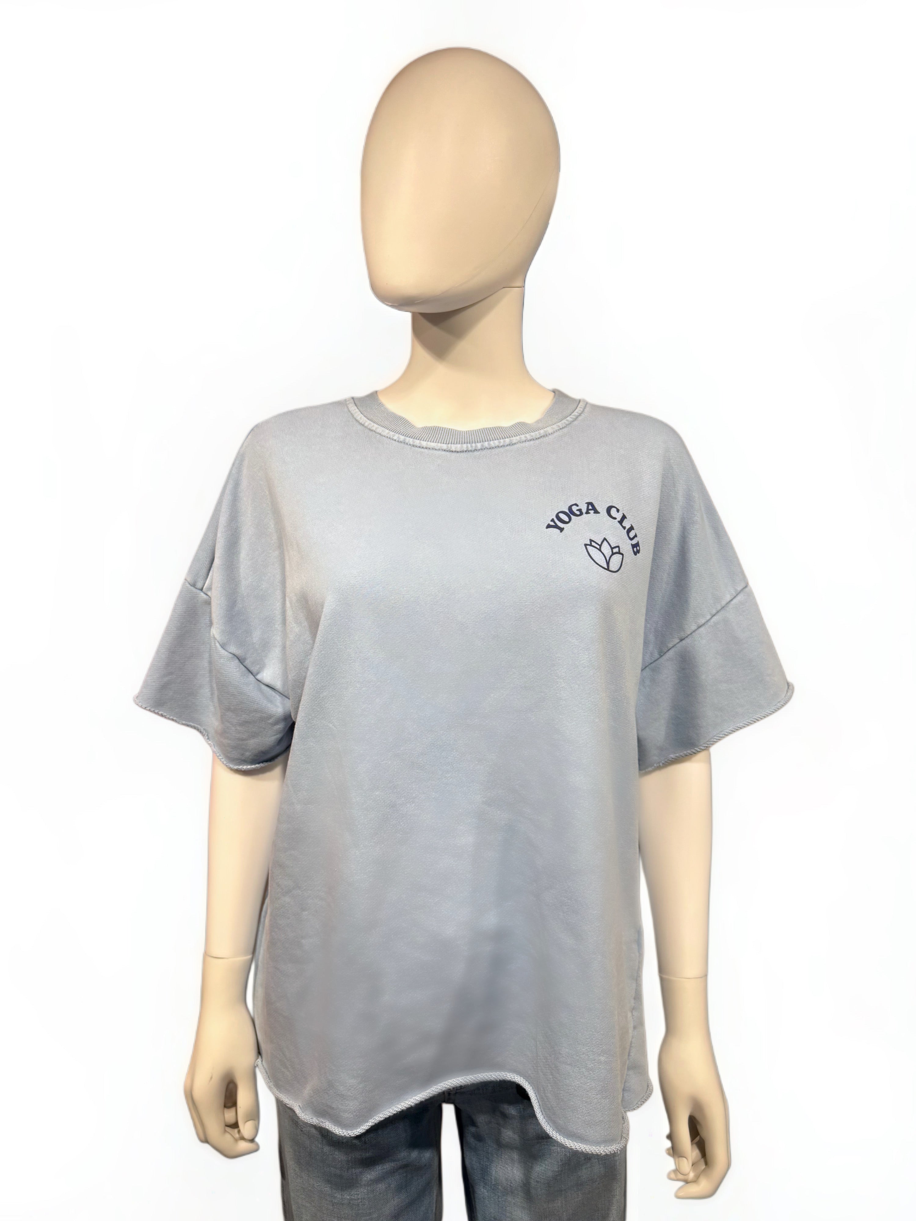 It-Pieces T-Shirt " Yoga Club" Hellblau