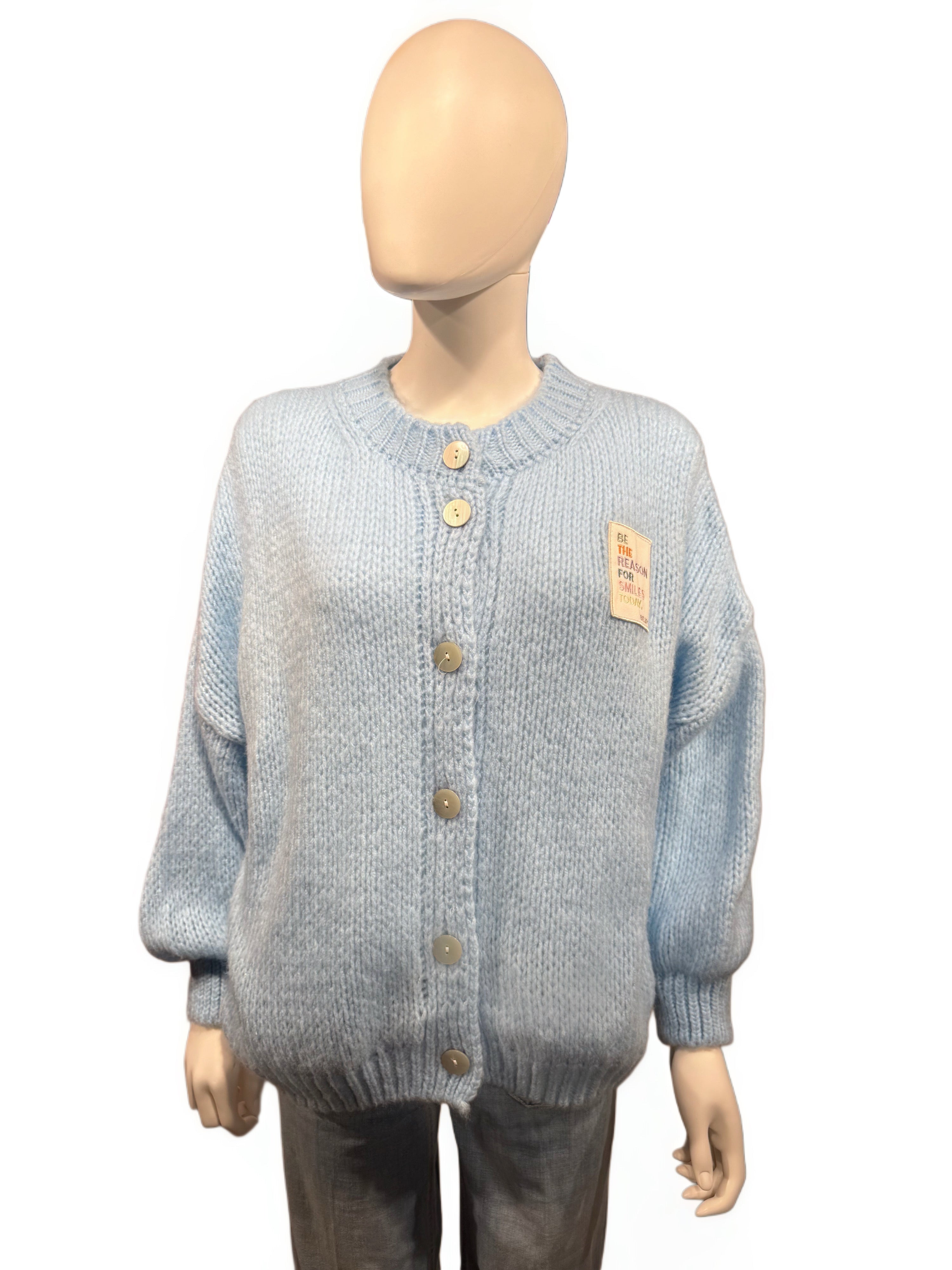 It-Pieces - Weiche Strickjacke in zartem Hellblau