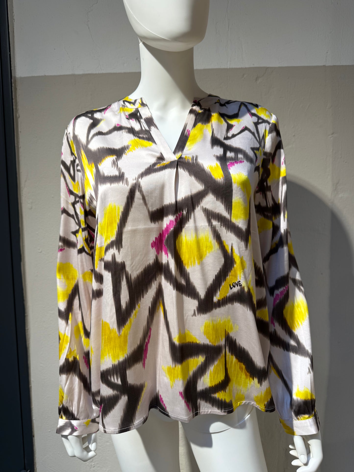 A.      Grace Bluse   169,95 -70% Rabatt