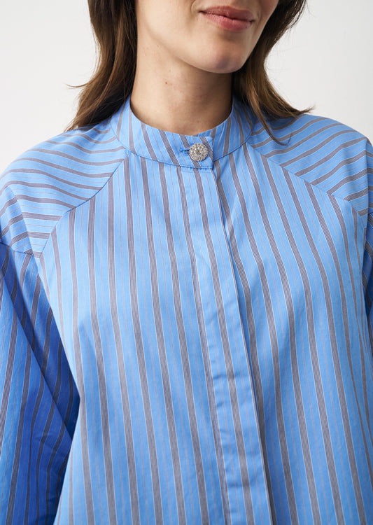 0039 Italy Bluse   159,95 -50% Rabatt