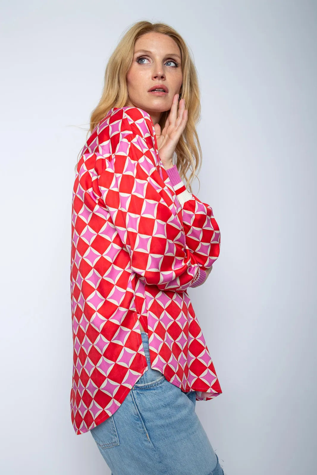 Emily Van Den Bergh Bluse Geometric mit Strickmanschette